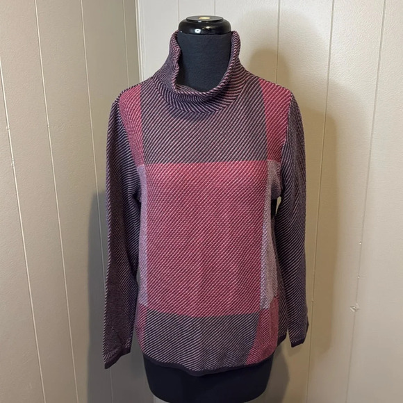 Skcvhuus Women’s Large Turtleneck Long Sleeve Sweater Knit Geometric Pattern - Picture 1 of 6